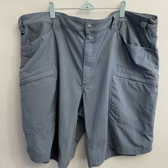 Mountain Hardware Cargo Shorts Mens 48 Blue Hiking Nylon Fishing Camping Outdoor - Picture 1 of 10